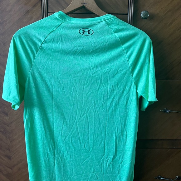 Bundle of Men’s Under Armour Shirts - Picture 4 of 14